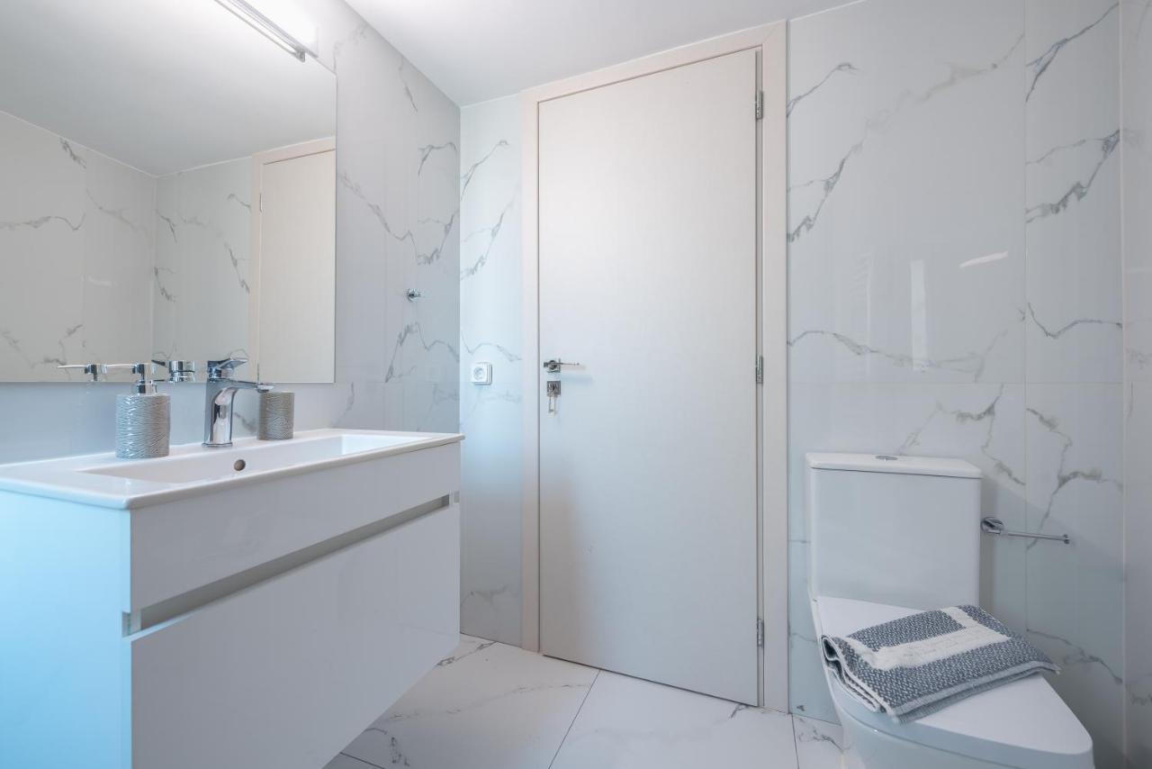 Newly Renovated In The Heart Of Kerameikos * Athene
