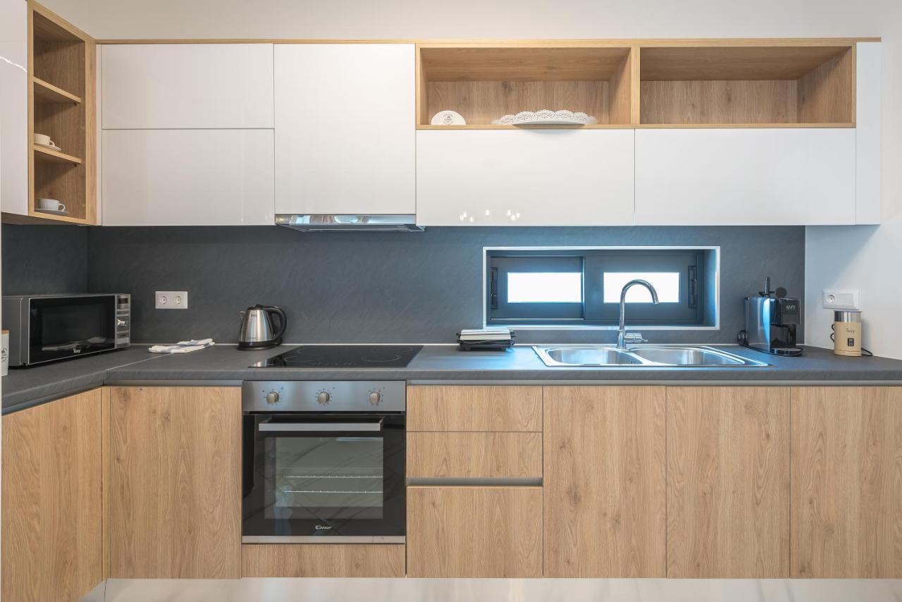 Newly Renovated In The Heart Of Kerameikos Appartement *